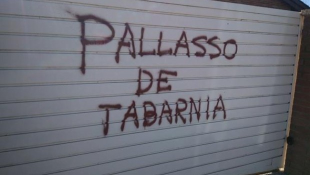 ep pintadadomicilioperiodista tomas guasch
