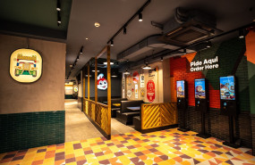 1632131022 jollibee madrid