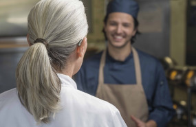 bt ser chef ear microrie 