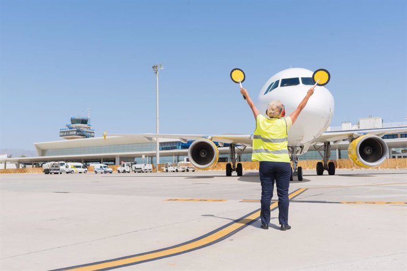Aena invierte 50 millones en un plan estratégico en el sector de la carga aérea