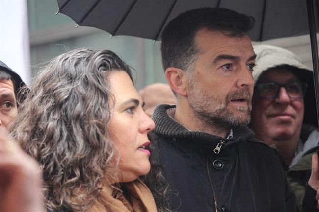 Antonio Maíllo, en la manifestación por las pensiones dignas | IU ep antonio maillo enmanifestacionlas pensiones dignas