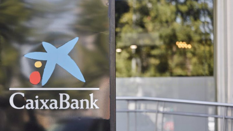 ep archivo distintivo y logo de las oficinas de caixabank en madrid espana a 4 de septiembre de ep archivo distintivo y logo de las oficinas de caixabank en madrid espana a 4 de septiembre de