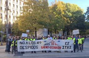 ep concentracion de trabajadores de saint gobain en contra del ere en la empresa