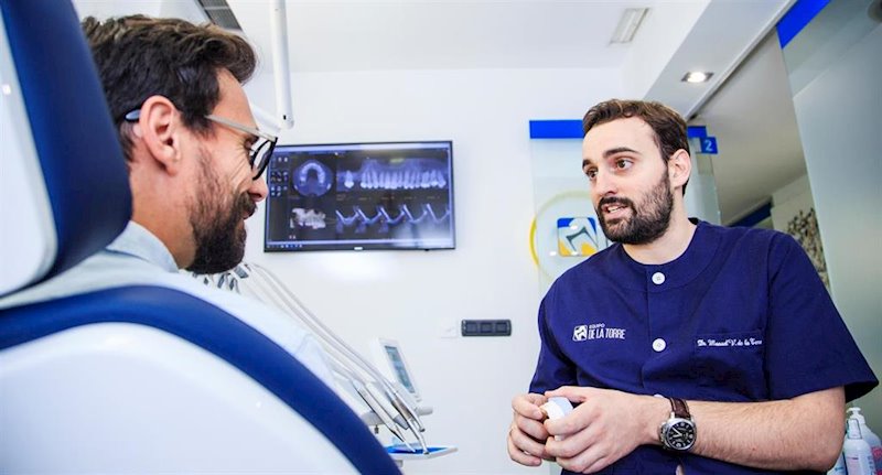 ep el dentista manuel v de la torre director medico de la unidad avanzada de salud bucodental de ep el dentista manuel v de la torre director medico de la unidad avanzada de salud bucodental de