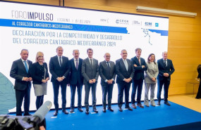 ep foto de grupo del foro impulso al corredor cantabrico mediterraneo celebrado en logrono