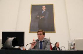 ep imagen de archivo del alcalde de madrid jose luis martinez-almeida durante un pleno del