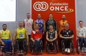 ep jugadores representando a los diez equipos de la division de honor 2019-2020 de baloncesto en