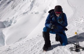 ep kilian jornet culminaascensioneverest