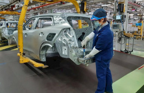 ep la planta viguesa del grupo psa ha retomado la produccion esta semana