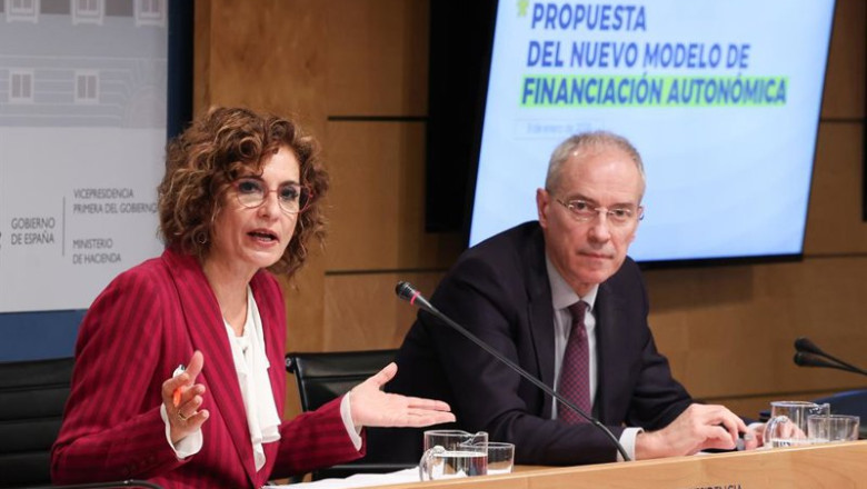 ep la vicepresidenta primera del gobierno y ministra de hacienda maria jesus montero i presenta la