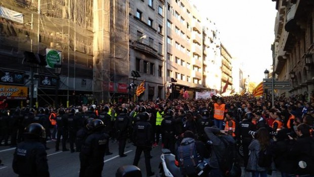 ep manifestanteslos cdrmossos desquadrala via laietanabarcelona