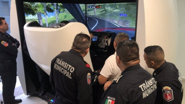 ep muestra de un simulador de simumak en mexico