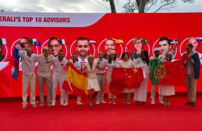 ep reconoce a dos agentes espanoles entre los mejores del mundo en el global advisor excellence