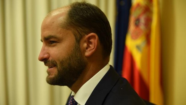 ep secretarioestadoempleo juan pablo riesgo se reuneccoo ugt ceoe