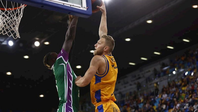 ep siim-sander vene jugando con el gran canaria ep siim-sander vene jugando con el gran canaria