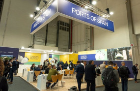 ep stand de puertos del estado en la feria fruit logistica de 2024 en berlin