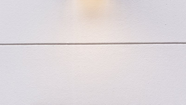 ep un cartel de una tienda zara