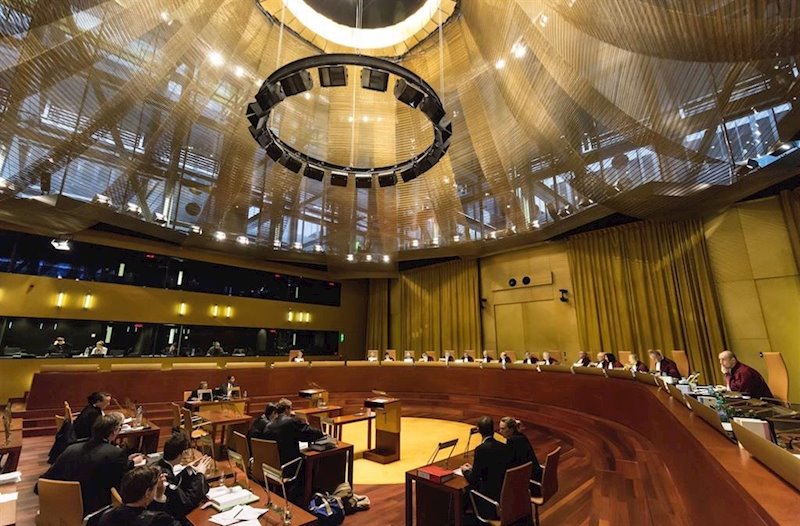 https://img6.s3wfg.com/web/img/images_uploaded/3/0/ep_una_vista_ante_el_tribunal_de_justicia_de_la_union_europea_gran_sala.jpg