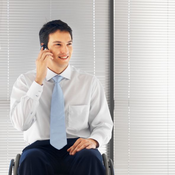 1562843043 joven discapacidad 1562843043 joven discapacidad