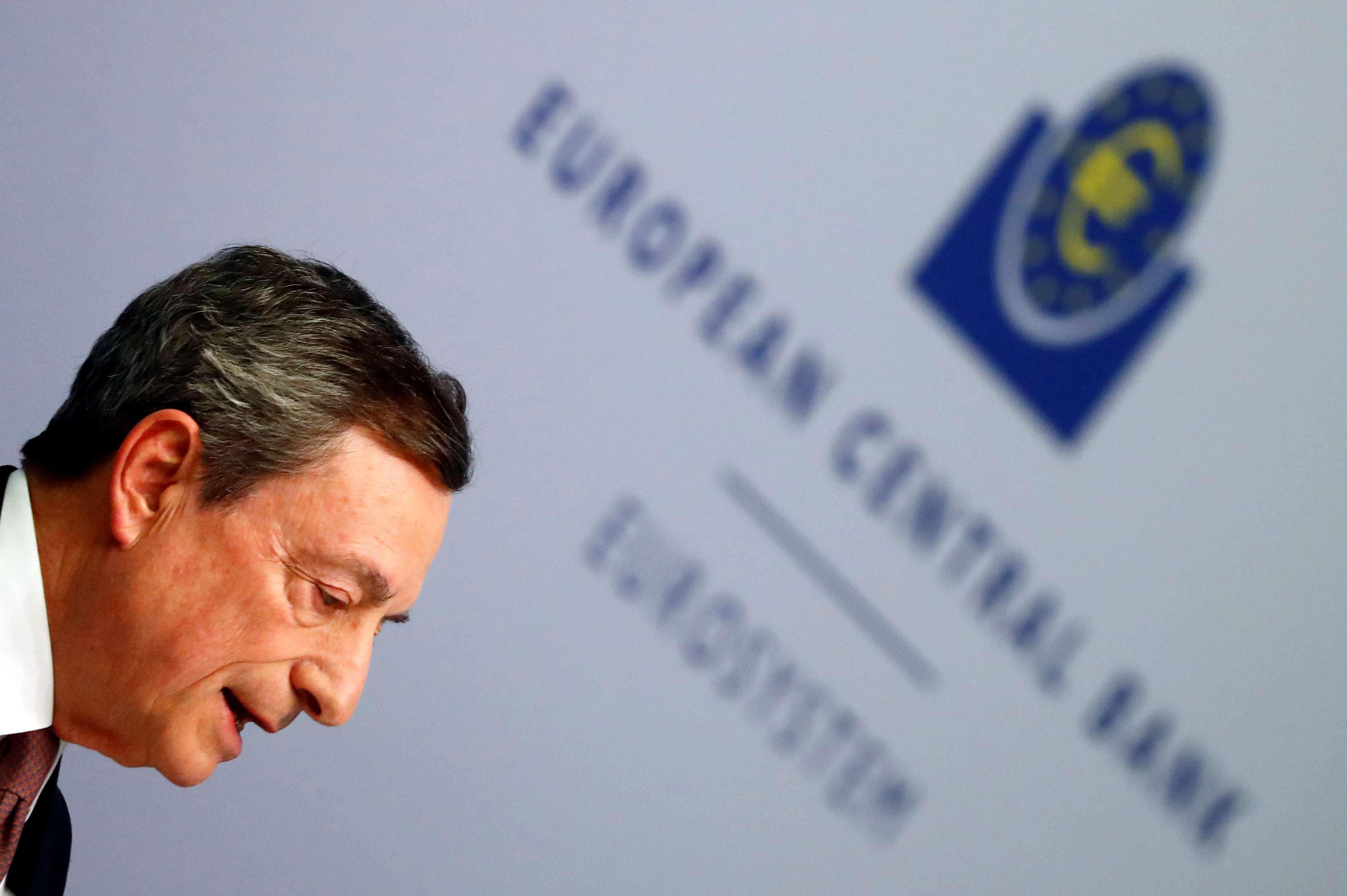 Rebelión en el BCE: los partidarios de los tipos altos se enfrentan a Mario Draghi