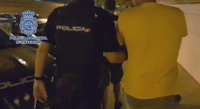 POLICÍA NACIONAL EN GRANADA ep 20180824104602