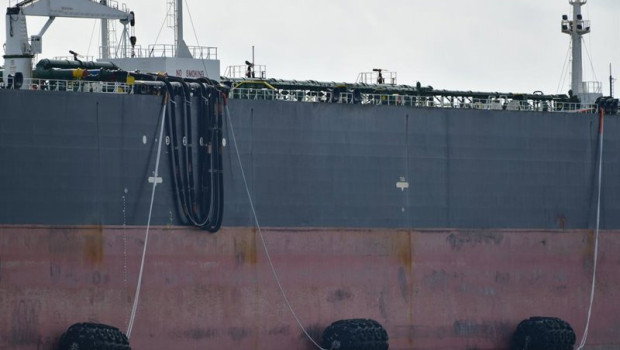 ep archivo   barco petrolero