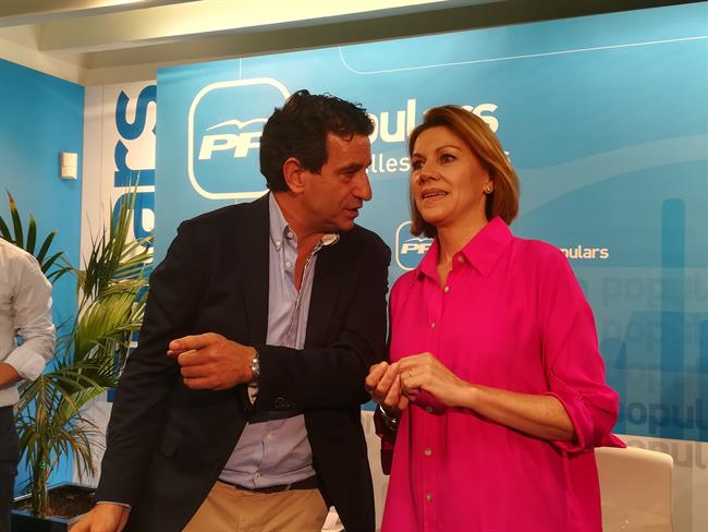 Biel Company y María Dolores de Cospedal | Europa Press ep biel companymaria dolorescospedal