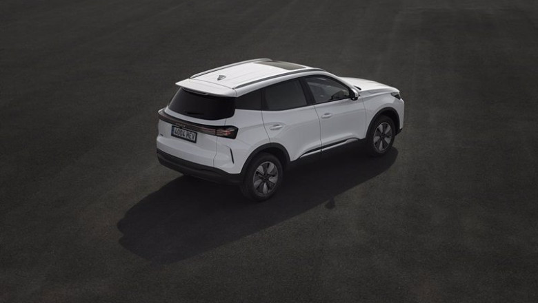 ep ebro amplia su gama con el nuevo suv hibrido s400 ep ebro amplia su gama con el nuevo suv hibrido s400