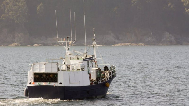 ep imagen de un barco pesquero