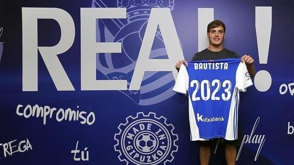 ep jon bautista posala camisetasu renovacion