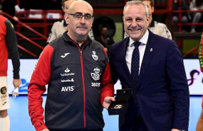 ep jordi ribera y francisco blazquez tras un partido de la seleccion espanola de balonmano