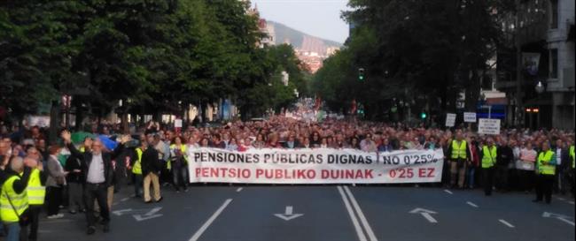 Manifestación pensionistas en Bilbao | EUROPA PRESS ep manifestacion pensionistasbilbao