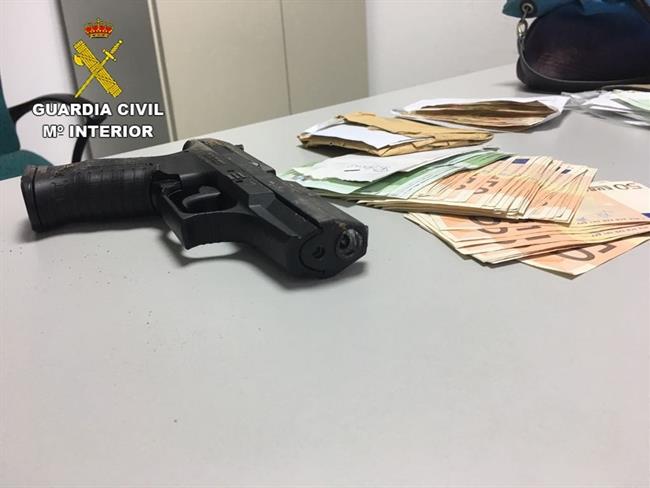 Material incautado | CEDIDO POR LA GUARDIA CIVIL ep material incautado 20170512105419