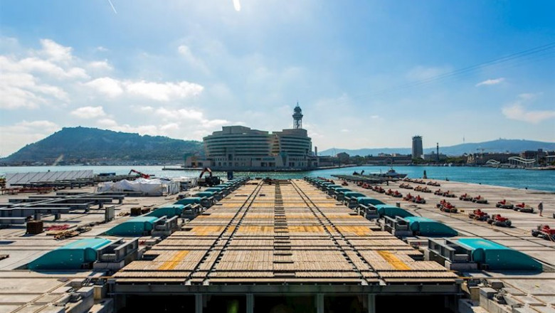 Nuevo elevador de MB92 en Puerto de Barcelona | PUERTO DE BARCELONA - Archivo ep nuevo elevador de mb92 en puerto de barcelona