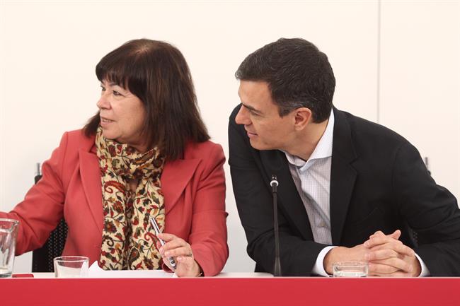 Pedro Sánchez y Cristina Narbona en la Comisión la Ejecutiva Federal del PSOE | EUROPA PRESS - Archivo ep pedro sanchezcristina narbonala comisionejecutiva federalpsoe