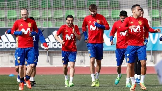 ep pedro sonriea pique