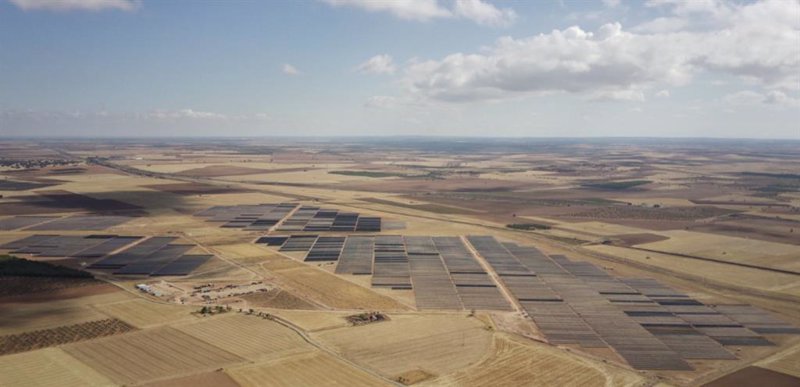 ep plantas solares de endesa en manzanares ep plantas solares de endesa en manzanares