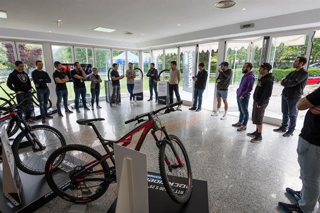 ep presentacionbicicletasdecathlon