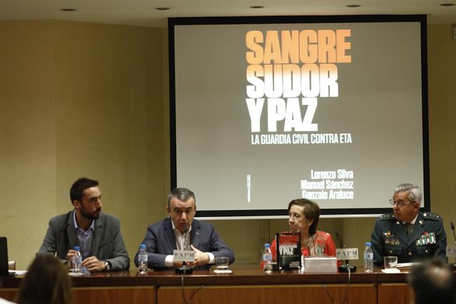 Presentación del libro Sangre, sudor y paz. La Guardia Civil contra ETA | EUROPA PRESS ep presentacionlibro sangre sudorpaz la guardia civileta