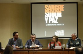 ep presentacionlibro sangre sudorpaz la guardia civileta