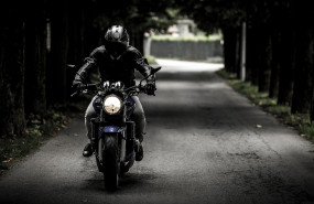 1579164922 biker 4071231920