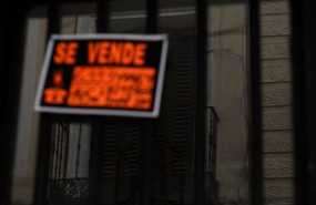 ep archivo cartel de vivienda en venta en una imagen de archivo ep archivo cartel de vivienda en venta en una imagen de archivo