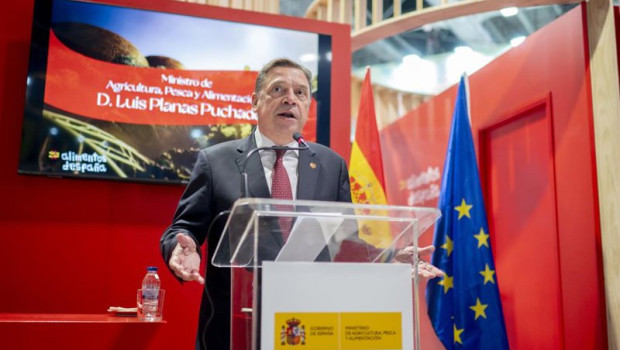 ep archivo   el ministro de agricultura luis planas inaugura fruit attraction 2024 feria