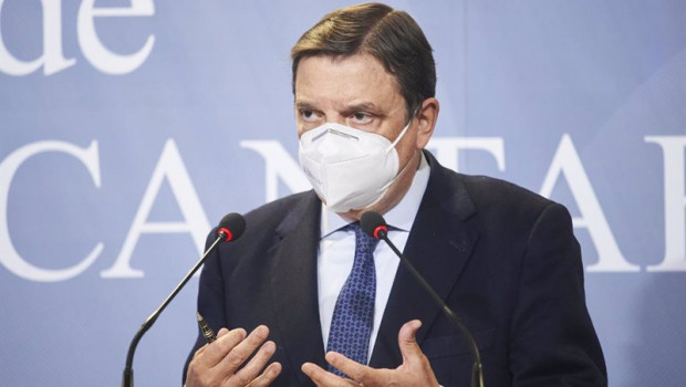 ep archivo   el ministro de agricultura luis planas interviene en una rueda de prensa