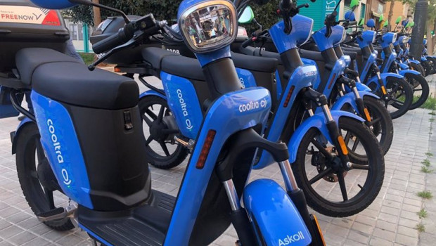 ep archivo   nueva flota de vehiculos electricos cooltra en valencia