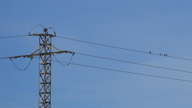 ep archivo   un poste de luz a 5 de diciembre de 2025 en barber del valls barcelona catalunya espana