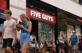 ep archivo   un restaurante de la franquicia five guys en barcelona