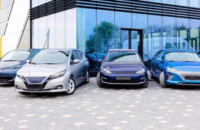 ep cinco marcas de coches electricos rebajan entre 4000 y 7000 euros el precio de sus modelos en
