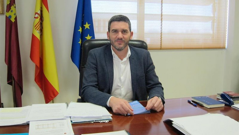 ep el consejero de agua agricultura ganaderia pesca y medio ambiente antonio luengo