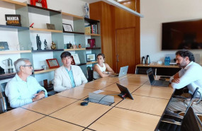 ep el consejero de ciencia industria y empleo del principado de asturias borja sanchez reunido con